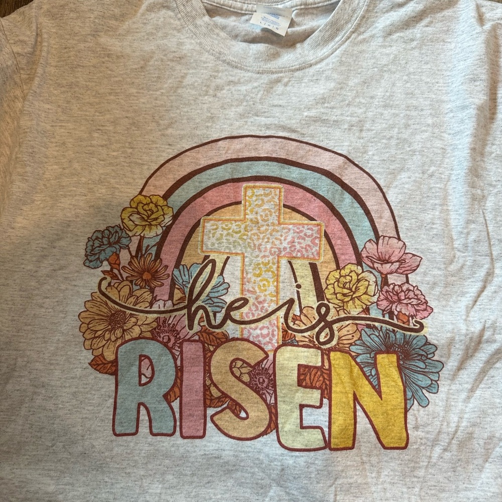 Women’s “He is Risen” tshirt - Picture 1 of 3
